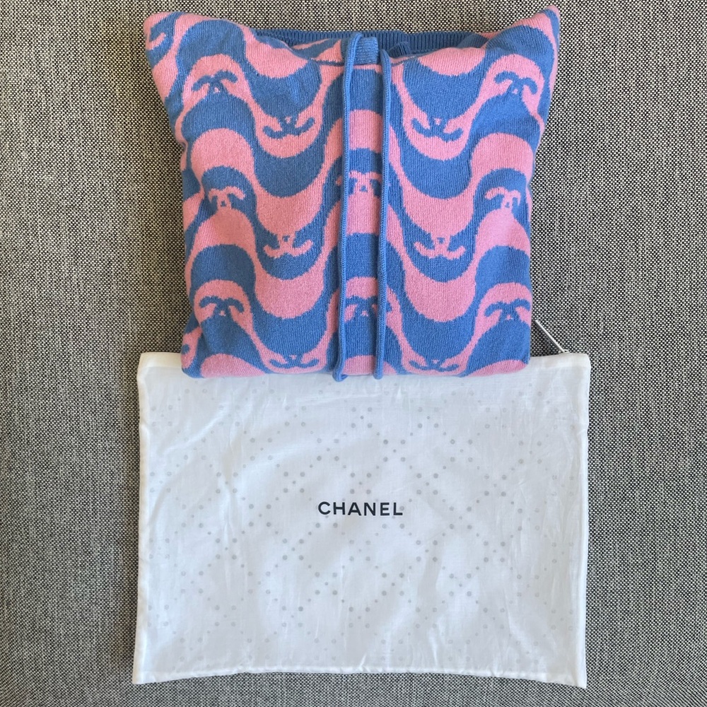 CHANEL 21P Cashmere Pink and Blue Hoodie